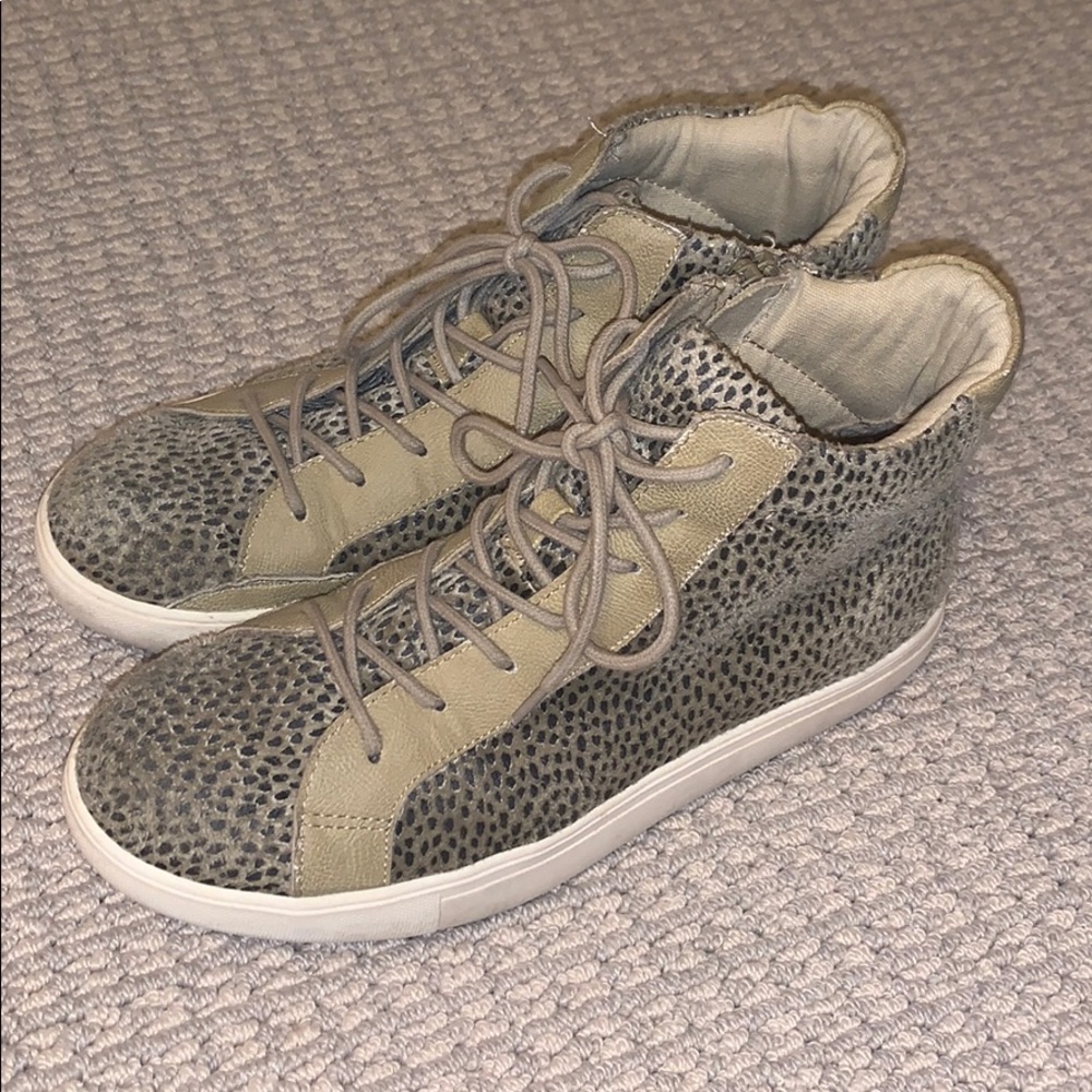 leopard print high top shoes